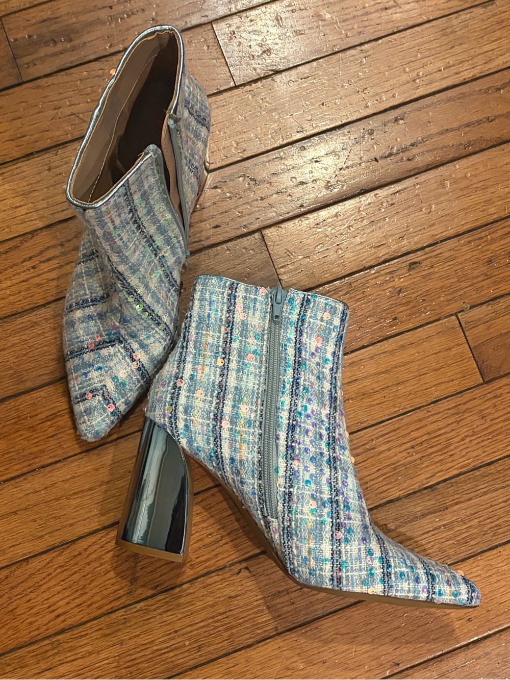 Betsey Johnson Blue Multi Sequin Tweed Ankle Bootie size 8
